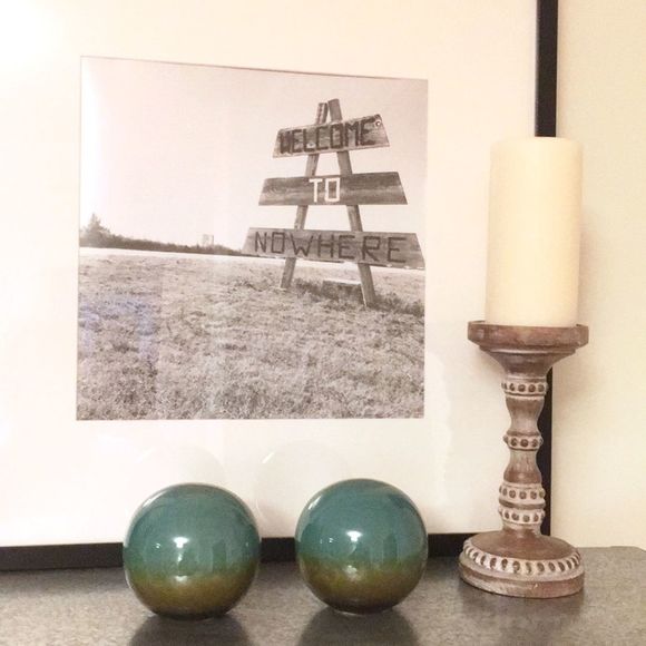 SimplyBoho Other - Home Ceramic hollow spheres 2 Ombré turquoise deco